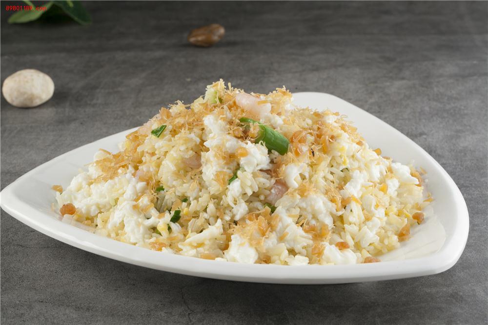 瑶柱蛋白炒饭